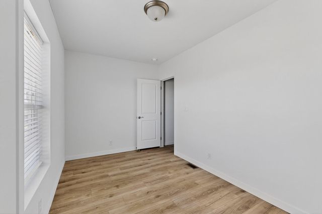 7 Sky Loop, Moriarty, NM 87035