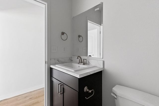 7 Sky Loop, Moriarty, NM 87035