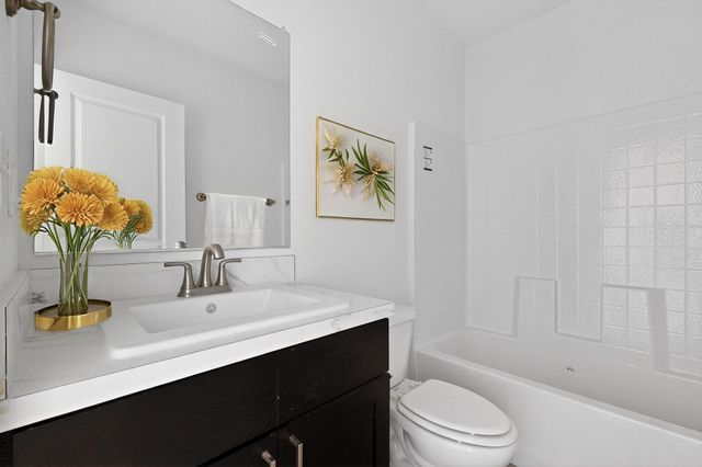 7 Sky Loop, Moriarty, NM 87035