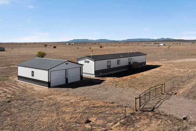 7 Sky Loop, Moriarty, NM 87035