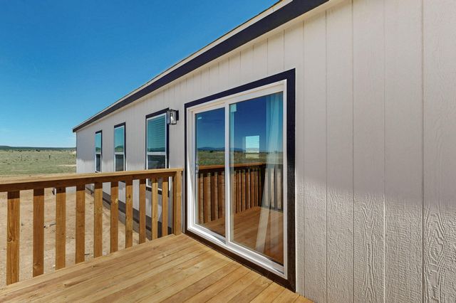 7 Sky Loop, Moriarty, NM 87035