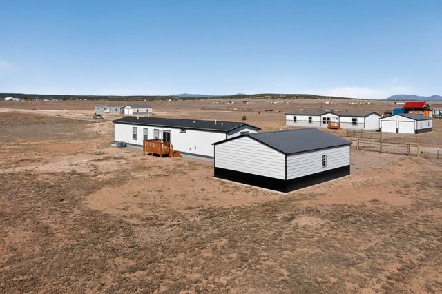 7 Sky Loop, Moriarty, NM 87035