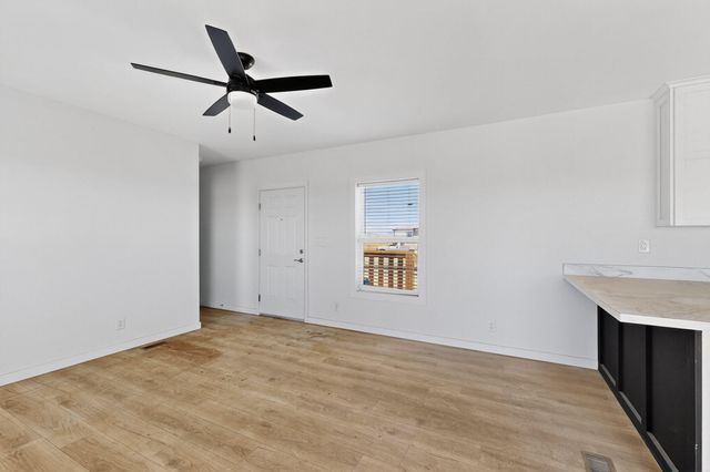 7 Sky Loop, Moriarty, NM 87035