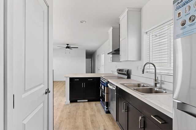 7 Sky Loop, Moriarty, NM 87035