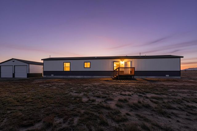 7 Sky Loop, Moriarty, NM 87035