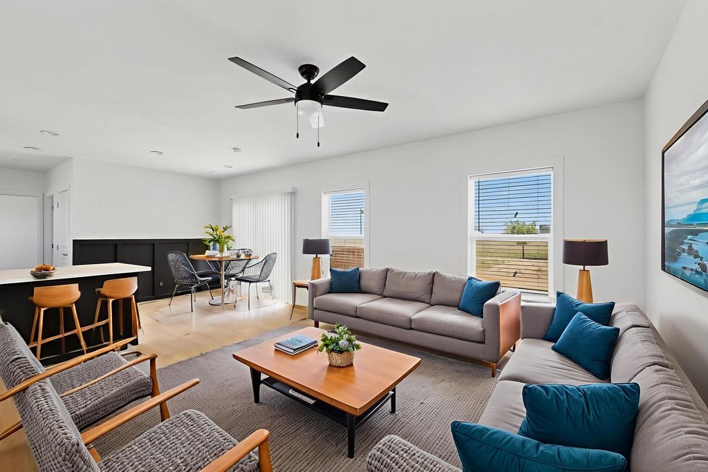 7 Sky Loop, Moriarty, NM 87035