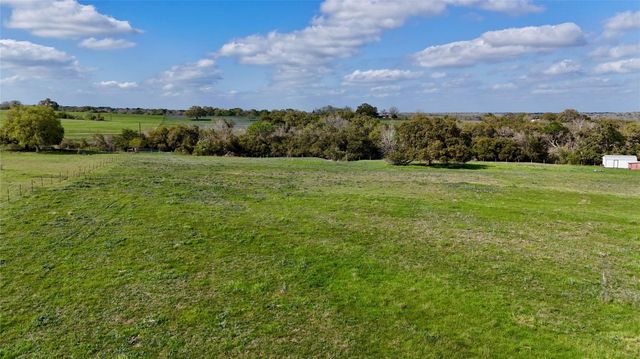 450 County Road 217c, Schulenburg, TX 78956