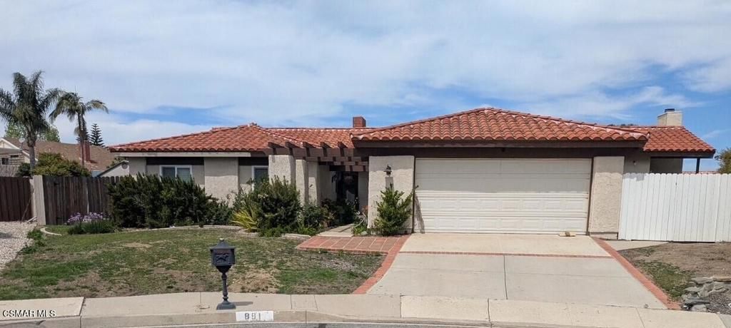 Image 1 of property listing at 891 Teakwood Court, Thousand Oaks, CA 91320