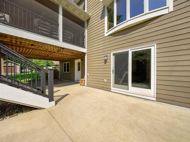 7255 Hollyford Lane NW, Rochester, MN 55901