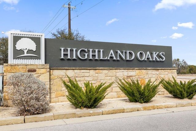 137 Chickasaw Plum DR, Leander, TX 78641