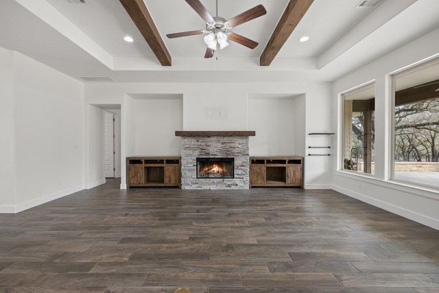 137 Chickasaw Plum DR, Leander, TX 78641