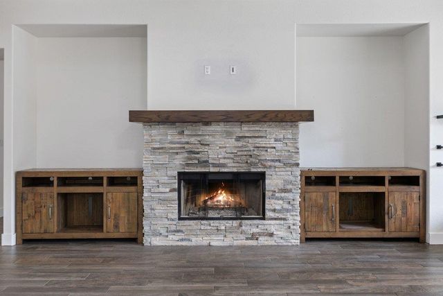 137 Chickasaw Plum DR, Leander, TX 78641