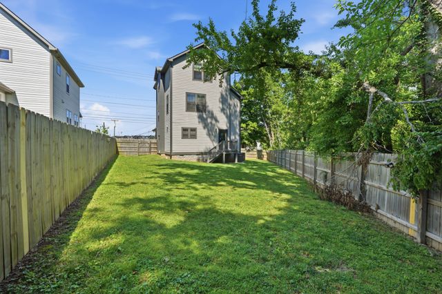 331 Woodycrest Ave, Nashville, TN 37210