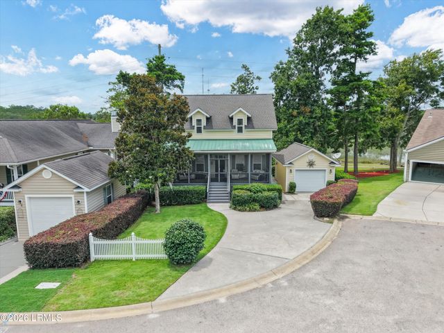 6 White Pond Boulevard, Beaufort, SC 29902