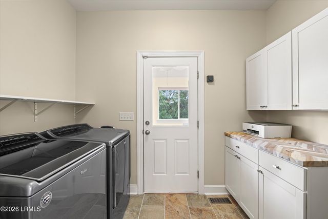 6 White Pond Boulevard, Beaufort, SC 29902