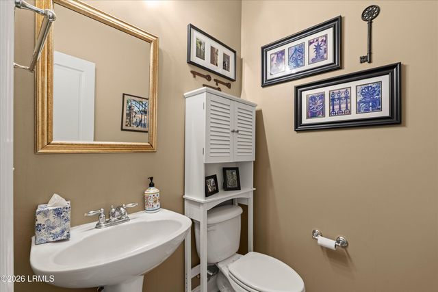 6 White Pond Boulevard, Beaufort, SC 29902