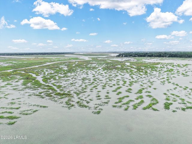 6 White Pond Boulevard, Beaufort, SC 29902
