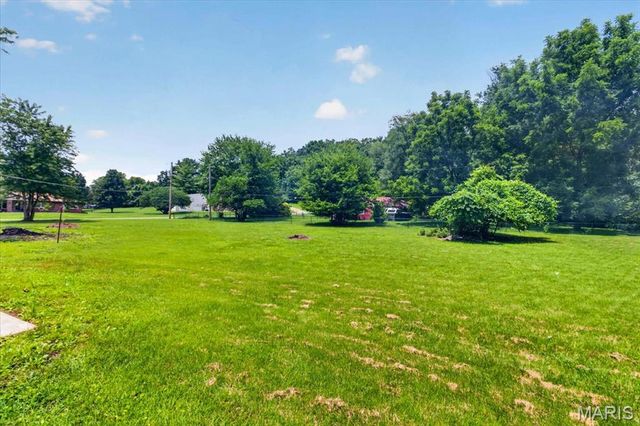 1381 Pleasant Drive, Arnold, MO 63010