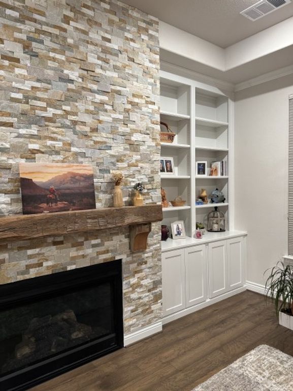 9508 Banded Iron Lane, Denton, TX 76207