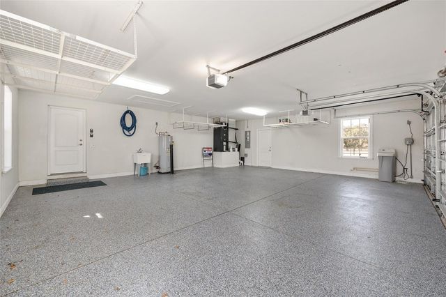 12000 S HIGHWAY 475, Ocala, FL 34480