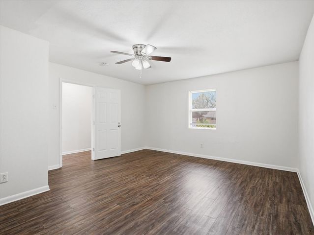 4101 Plantation Drive, Benbrook, TX 76116