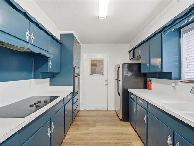 4101 Plantation Drive, Benbrook, TX 76116