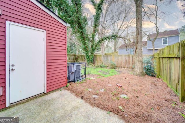 448 Prince Of Wales, Stone Mountain, GA 30083