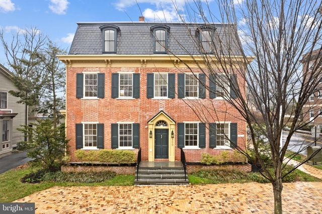 300 E KINGS HWY, Haddonfield, NJ 08033