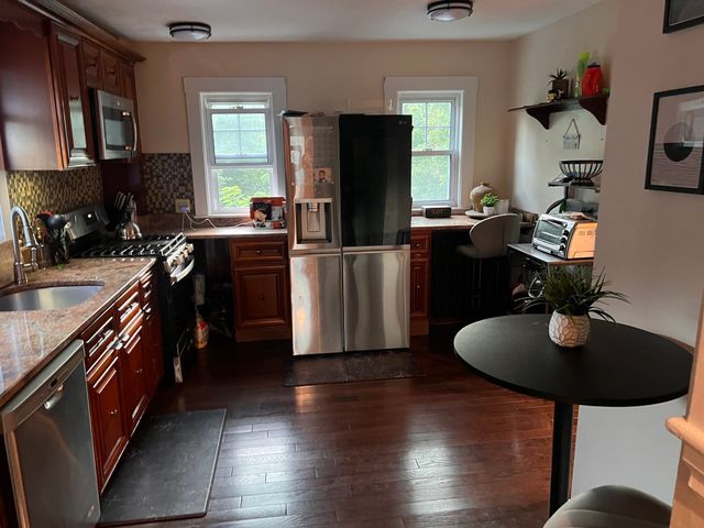 21 Commonweath Ave, Dedham, MA 02026