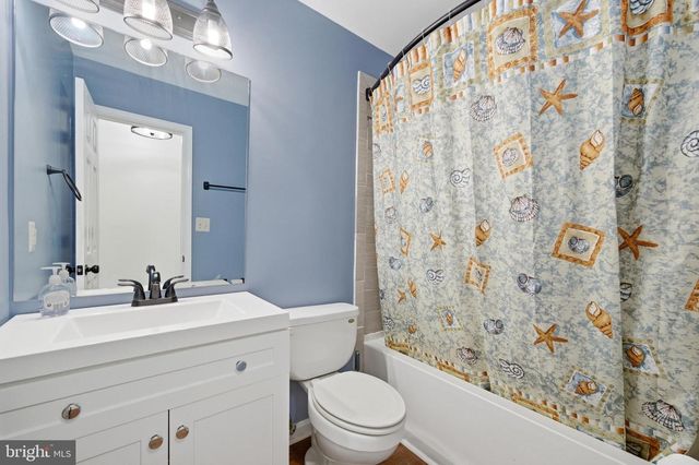 1970 LOWERY RD, Huntingtown, MD 20639