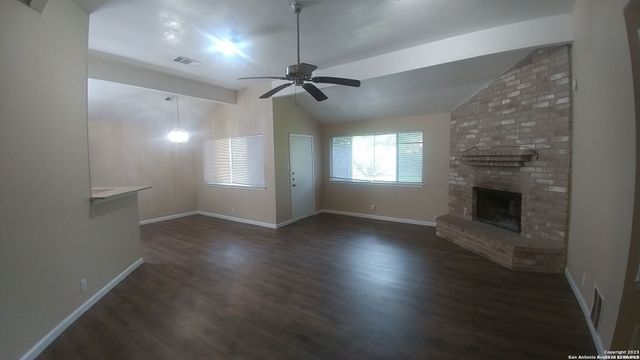 8131 Forest Dawn, Live Oak, TX 78233