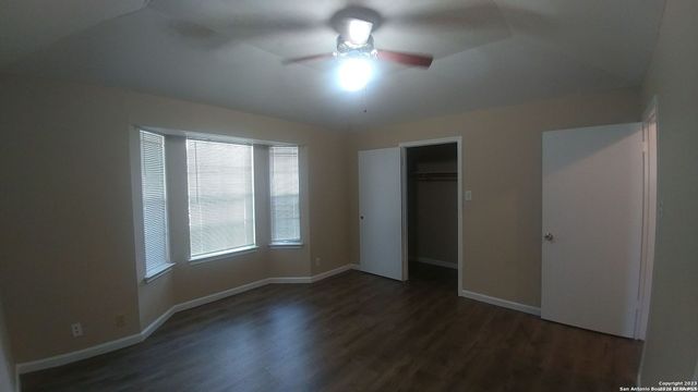 8131 Forest Dawn, Live Oak, TX 78233
