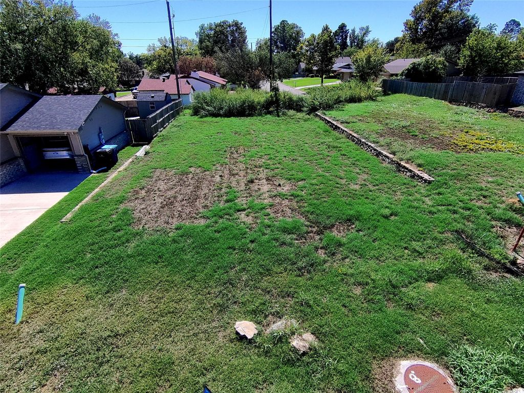 2396 Miller Street, Denison, TX 75020