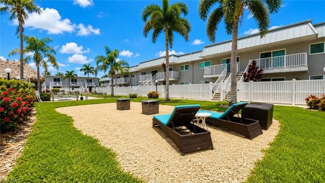 6777 Winkler RD 177, Fort Myers, FL 33919