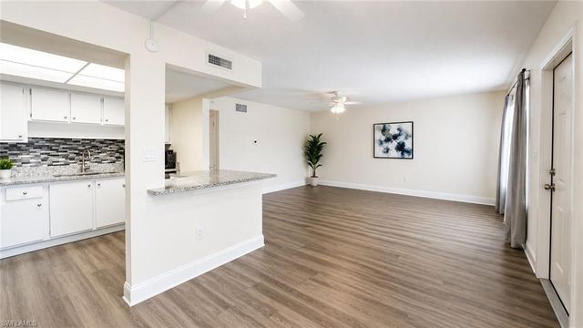 6777 Winkler RD 177, Fort Myers, FL 33919