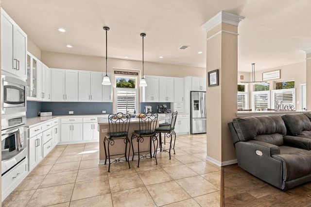 506 Longfellow Lane, Fairview, TX 75069