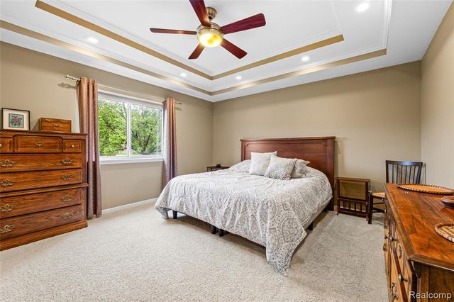 53270 Sams Lane, Chesterfield, MI 48047