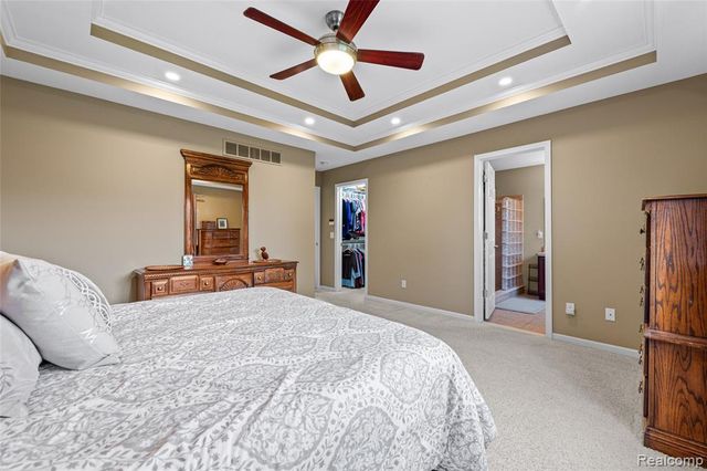 53270 Sams Lane, Chesterfield, MI 48047
