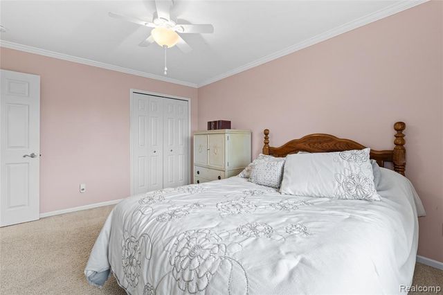 53270 Sams Lane, Chesterfield, MI 48047