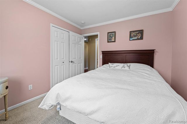 53270 Sams Lane, Chesterfield, MI 48047