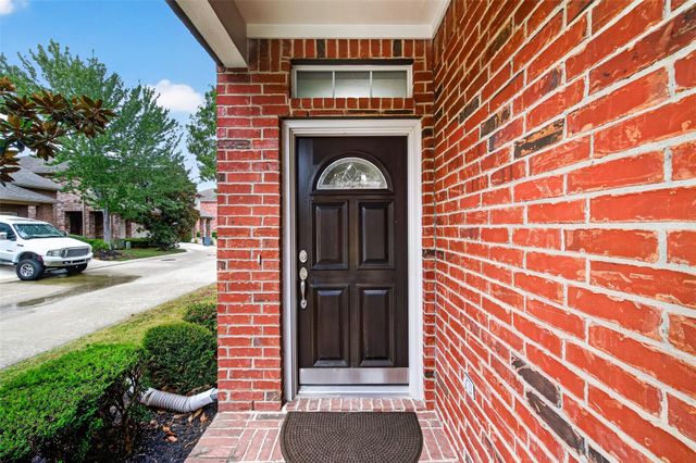 8910 Minola Oaks Drive, Houston, TX 77064