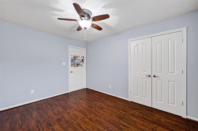 8910 Minola Oaks Drive, Houston, TX 77064