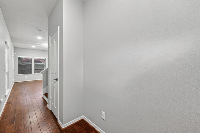 8910 Minola Oaks Drive, Houston, TX 77064