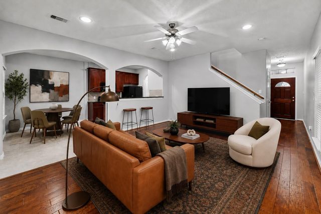8910 Minola Oaks Drive, Houston, TX 77064