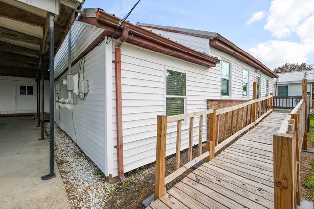 105 Daisy St, Thibodaux, LA 70301