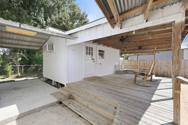 105 Daisy St, Thibodaux, LA 70301