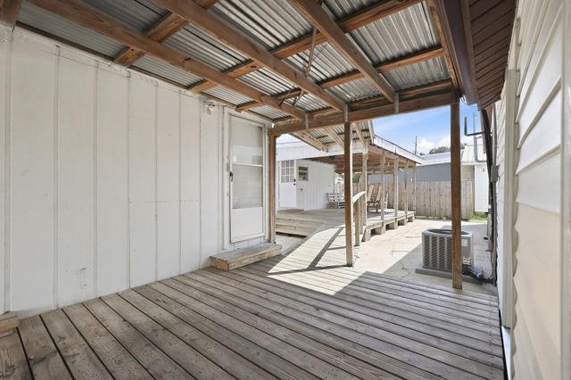 105 Daisy St, Thibodaux, LA 70301