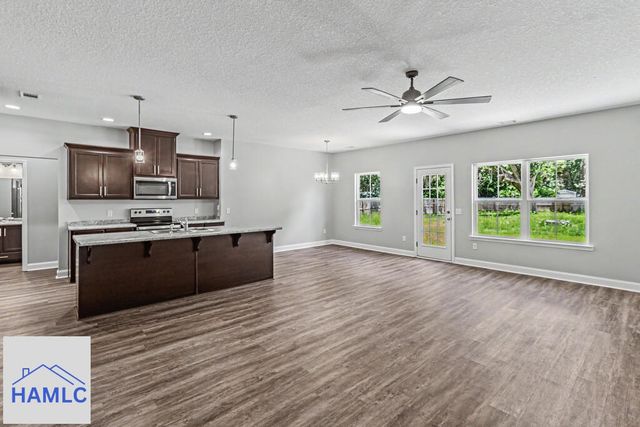 404 Talmadge Road, Allenhurst, GA 31301