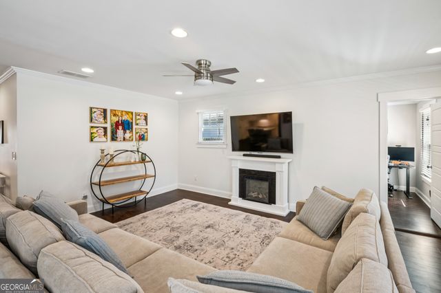 1674 Dixie Street SE, Atlanta, GA 30317