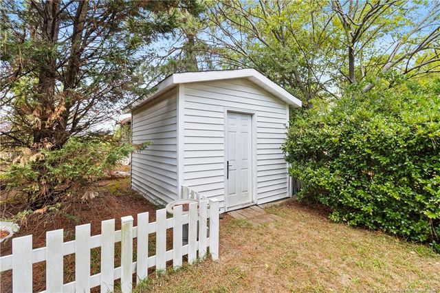 735 Amber Drive, Fayetteville, NC 28311